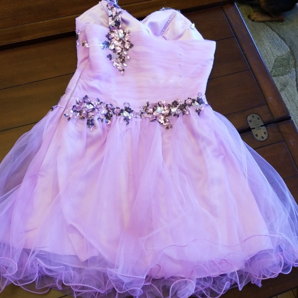 FORMAL 💜💜 DRESS - Picture 6 of 8